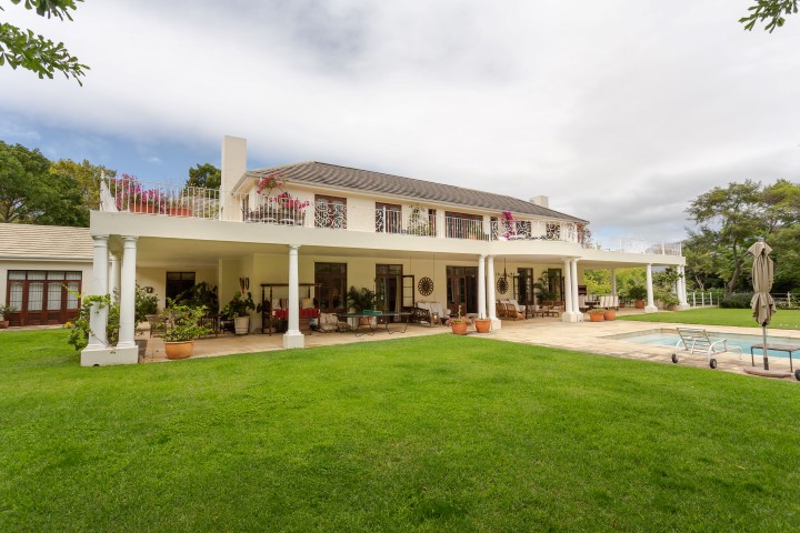 To Let 6 Bedroom Property for Rent in Constantia Western Cape